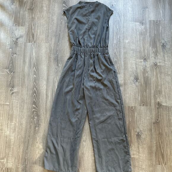 SHEIN Gray Wide Leg Jumpsuit Size Medium NWT - Picture 7 of 11